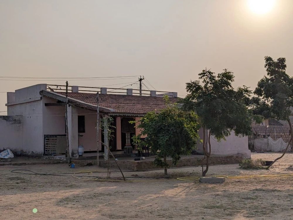 Homestay building